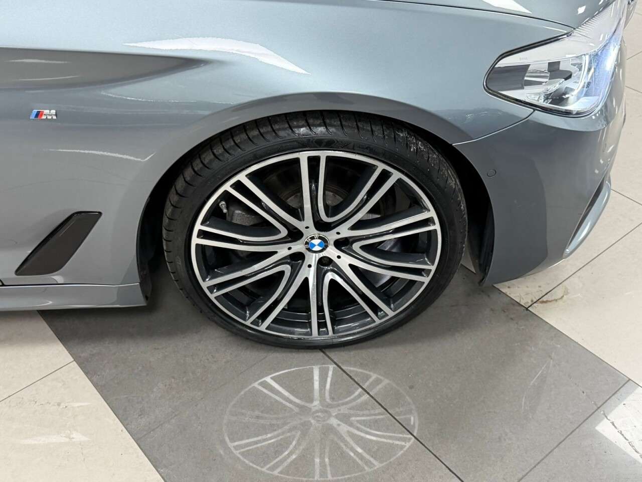 2017 BMW 5 SERIES 2017 BMW 5 SERIES