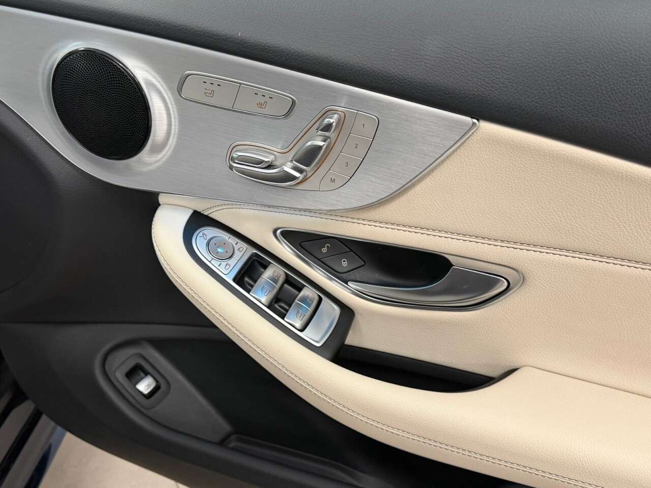 2017 MERCEDES-BENZ C-CLASS 2017 MERCEDES-BENZ C-CLASS