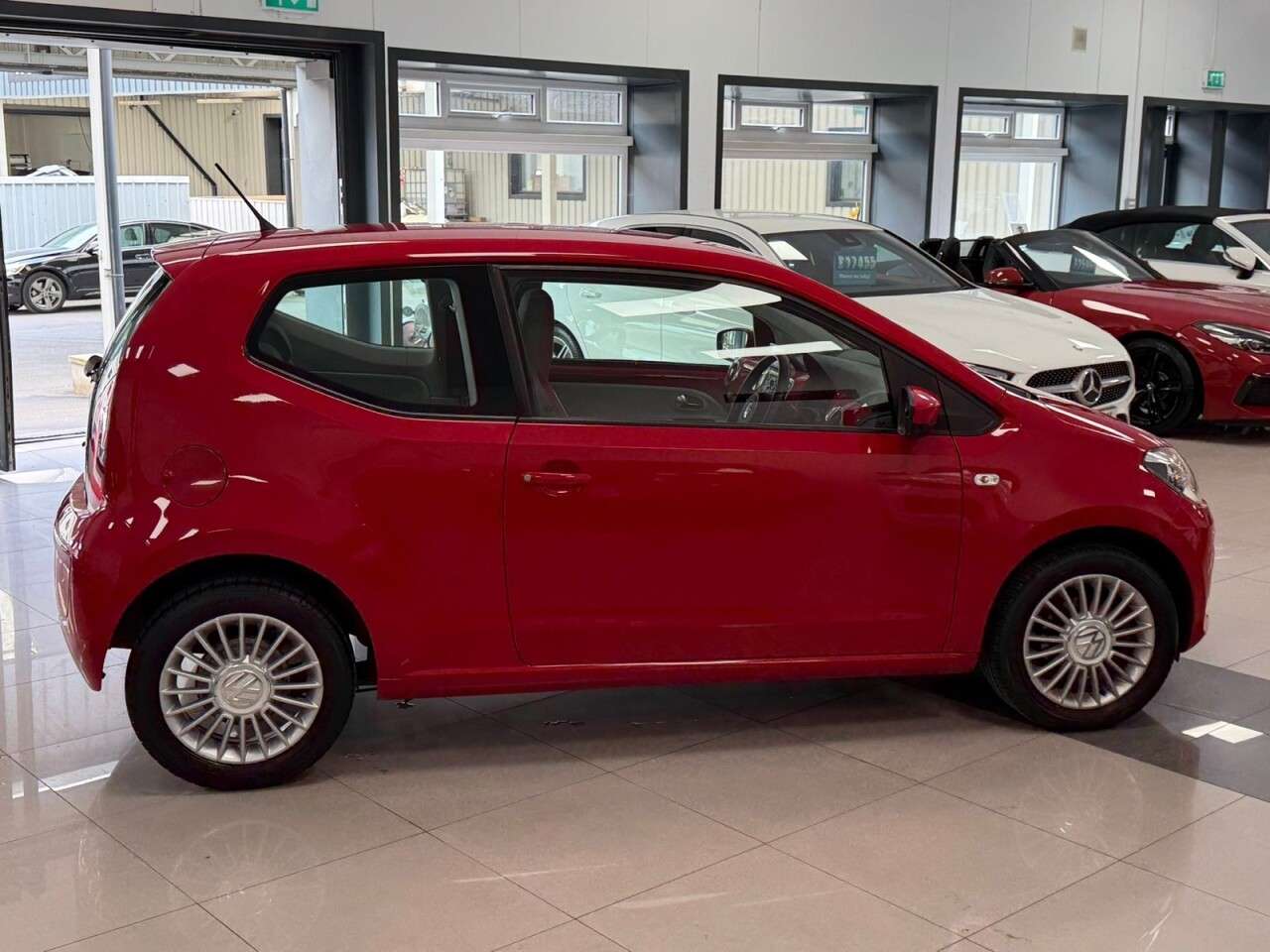 A 2014 VOLKSWAGEN UP! 1.0 High up! Hatchback 3dr Petrol Manual Euro 5 (75 ps) LOVELY HISTORY & CO A 2014 VOLKSWAGEN UP! 1.0 High up! Hatchback 3dr Petrol Manual Euro 5 (75 ps) LOVELY HISTORY & CO
