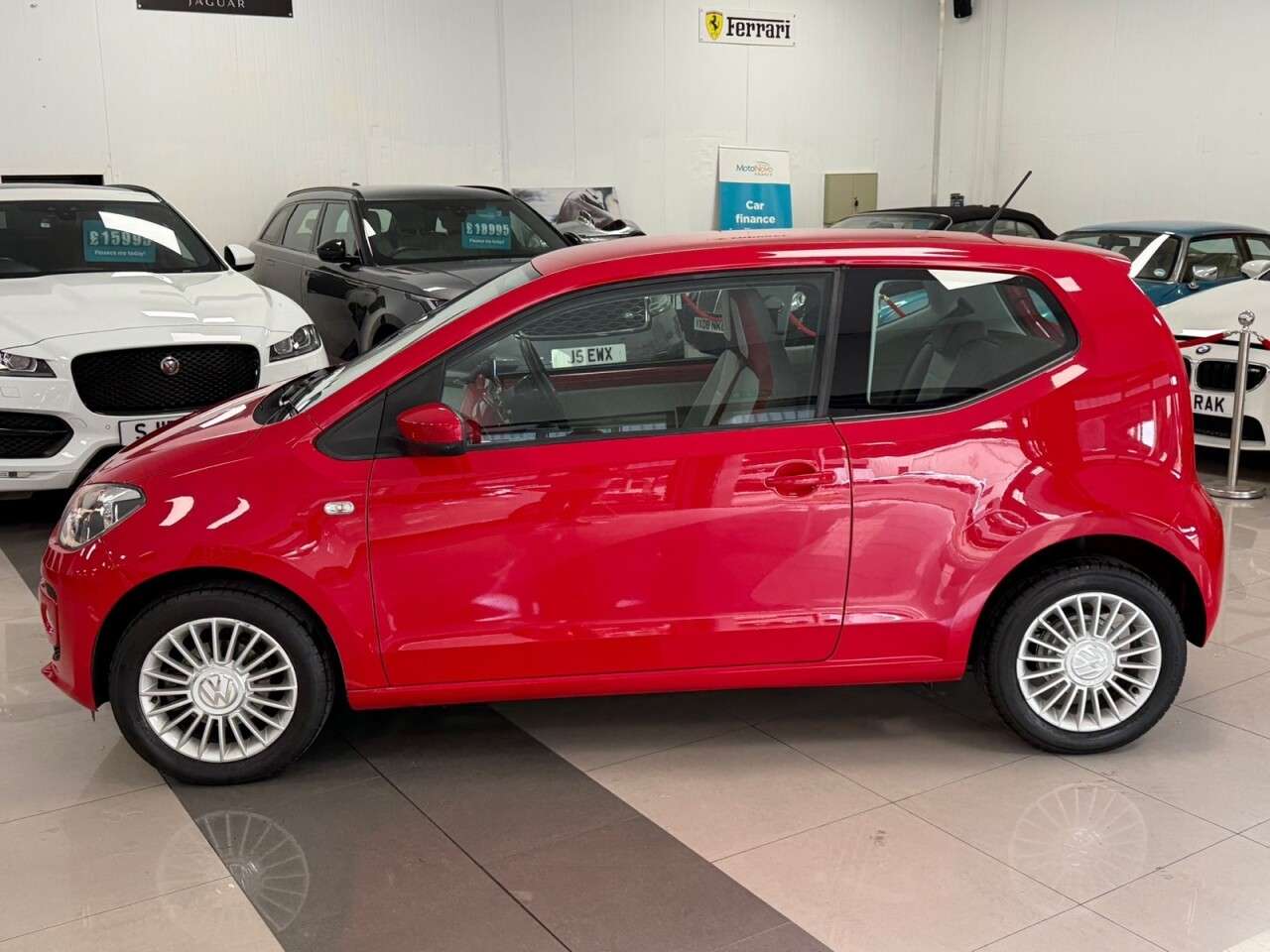 2014 VOLKSWAGEN UP! 2014 VOLKSWAGEN UP!