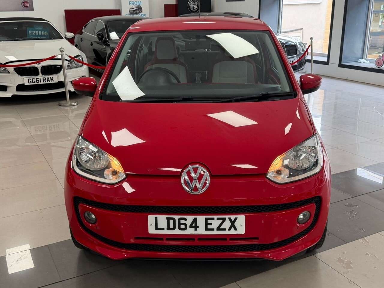 2014 VOLKSWAGEN UP! 2014 VOLKSWAGEN UP!