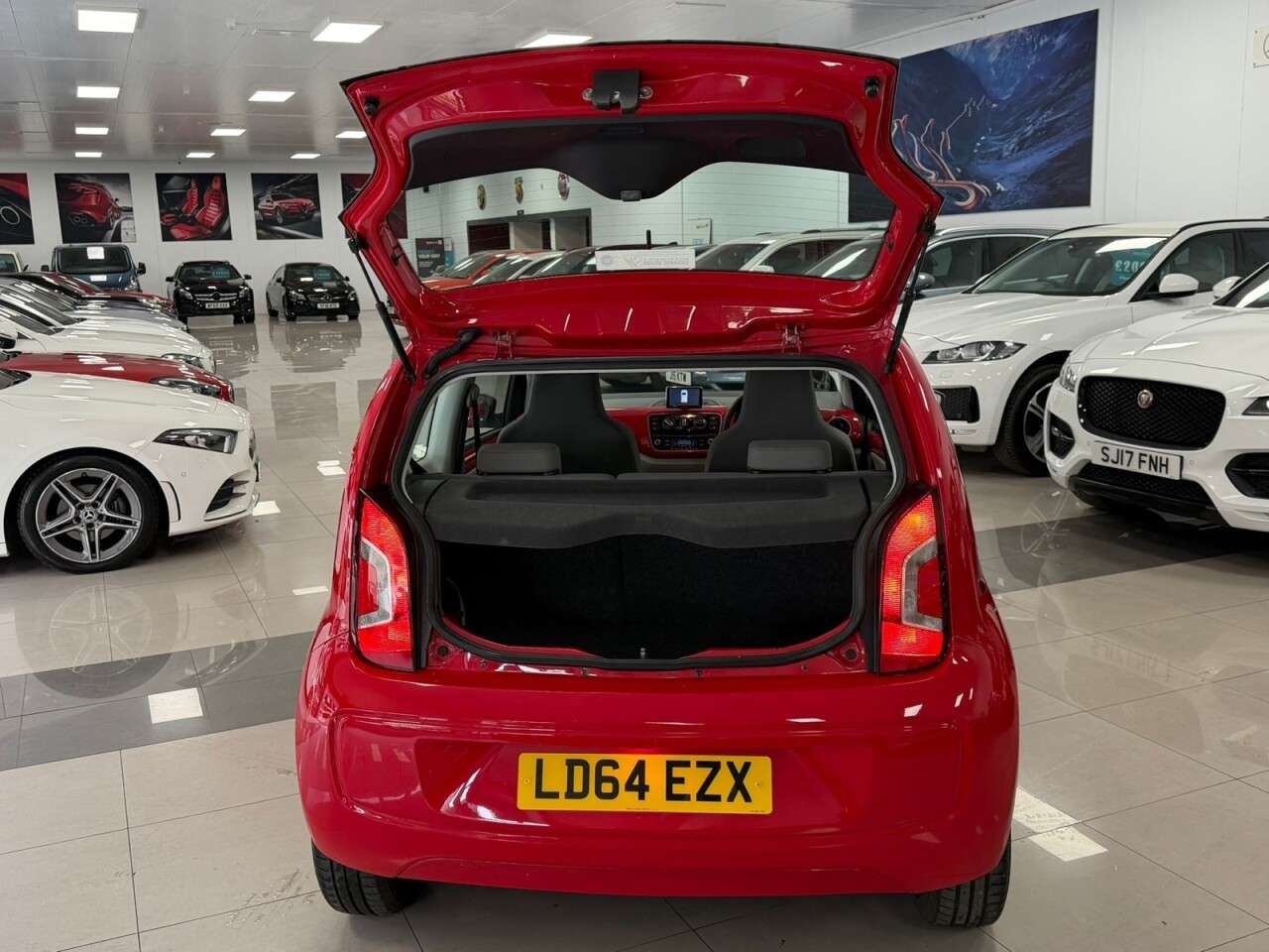 2014 VOLKSWAGEN UP! 2014 VOLKSWAGEN UP!
