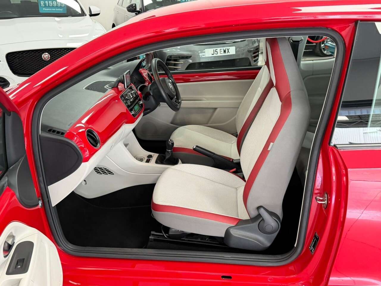 2014 VOLKSWAGEN UP! 2014 VOLKSWAGEN UP!