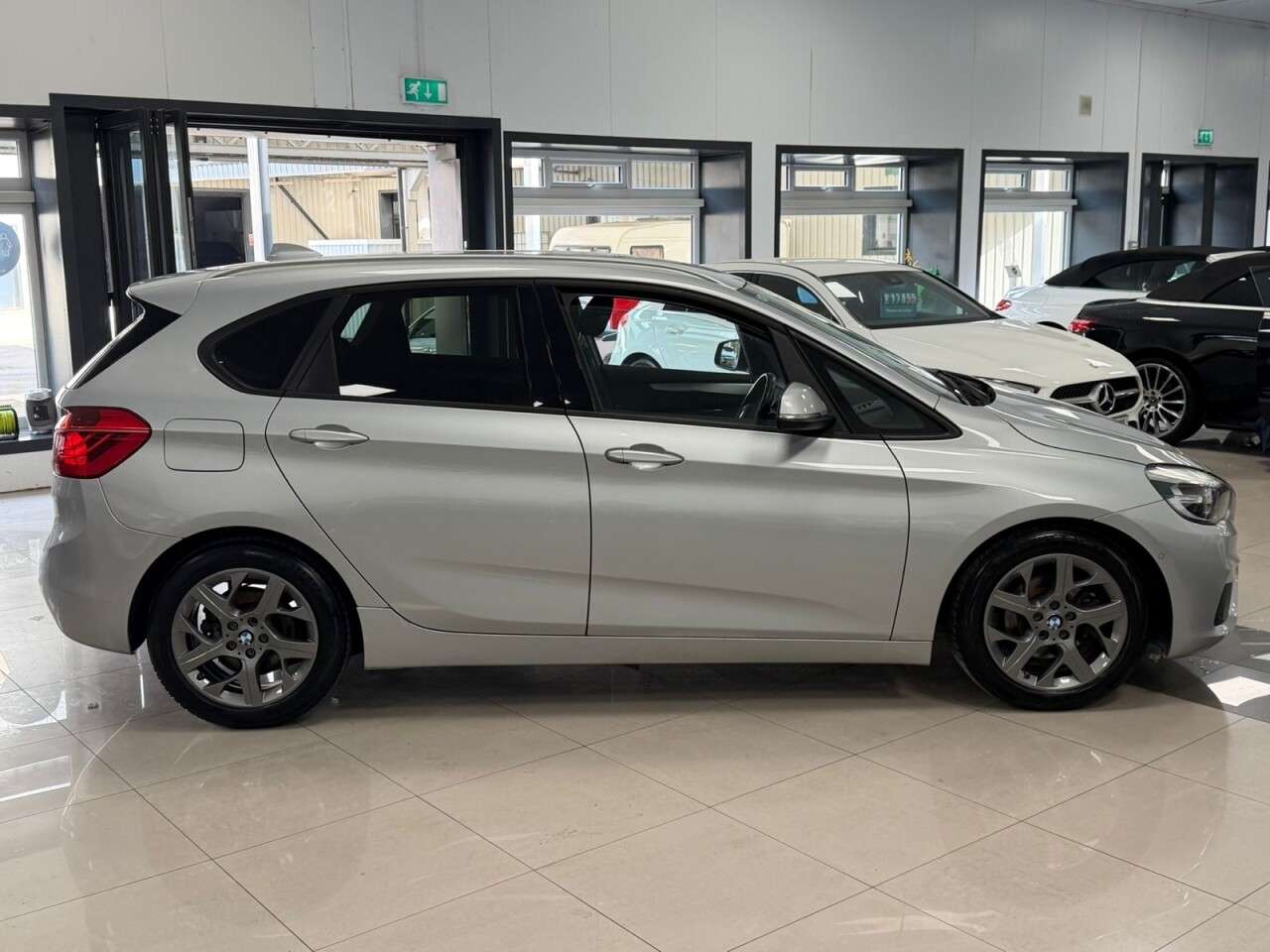 A 2015 BMW 2 SERIES ACTIVE TOURER 2.0 218d SE MPV 5dr Diesel Manual Euro 6 (s/s) (150 ps) A 2015 BMW 2 SERIES ACTIVE TOURER 2.0 218d SE MPV 5dr Diesel Manual Euro 6 (s/s) (150 ps)