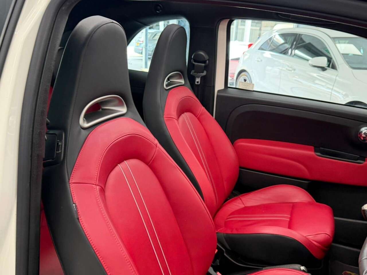 2011 ABARTH 500C 2011 ABARTH 500C