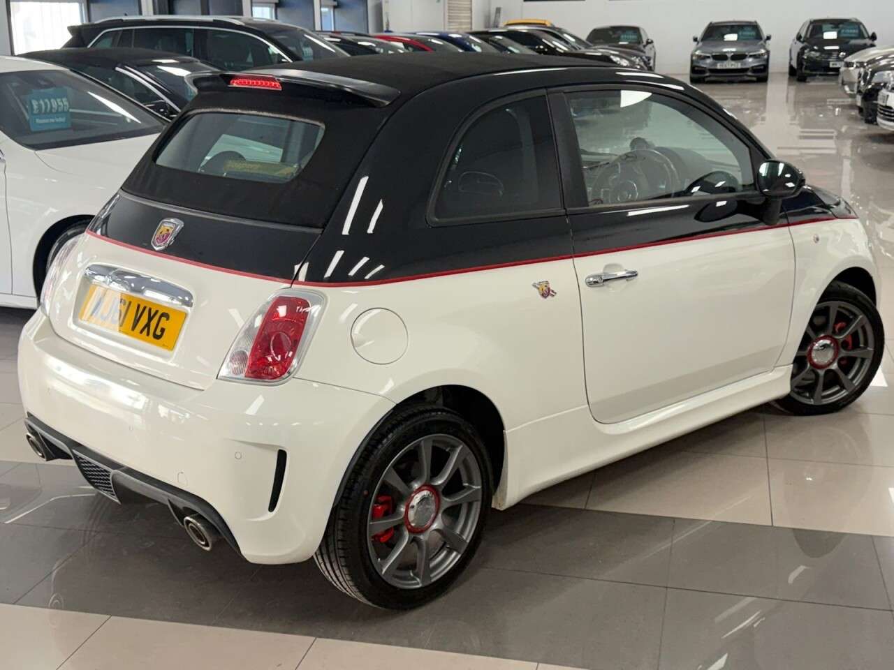 2011 ABARTH 500C 2011 ABARTH 500C
