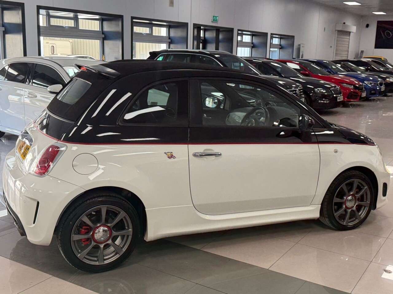 2011 ABARTH 500C 2011 ABARTH 500C