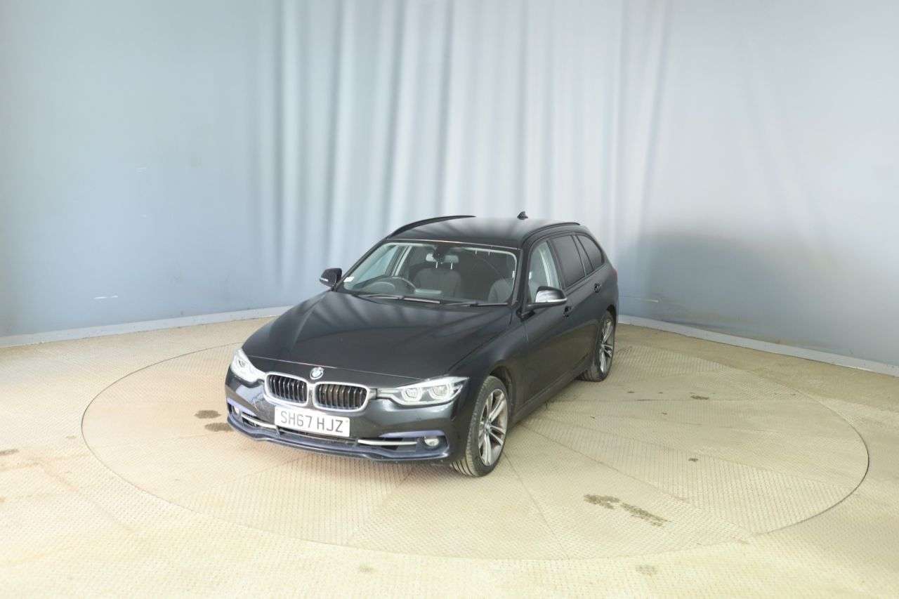 A 2017 BMW 3 SERIES 1.5 318i Sport Touring 5dr Petrol Auto Euro 6 (s/s) (136 ps) A 2017 BMW 3 SERIES 1.5 318i Sport Touring 5dr Petrol Auto Euro 6 (s/s) (136 ps)