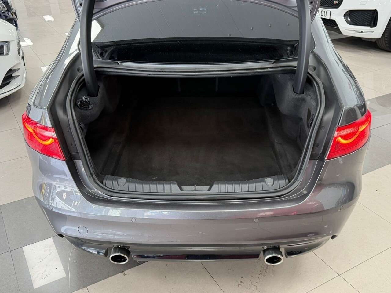 2016 JAGUAR XF 2016 JAGUAR XF
