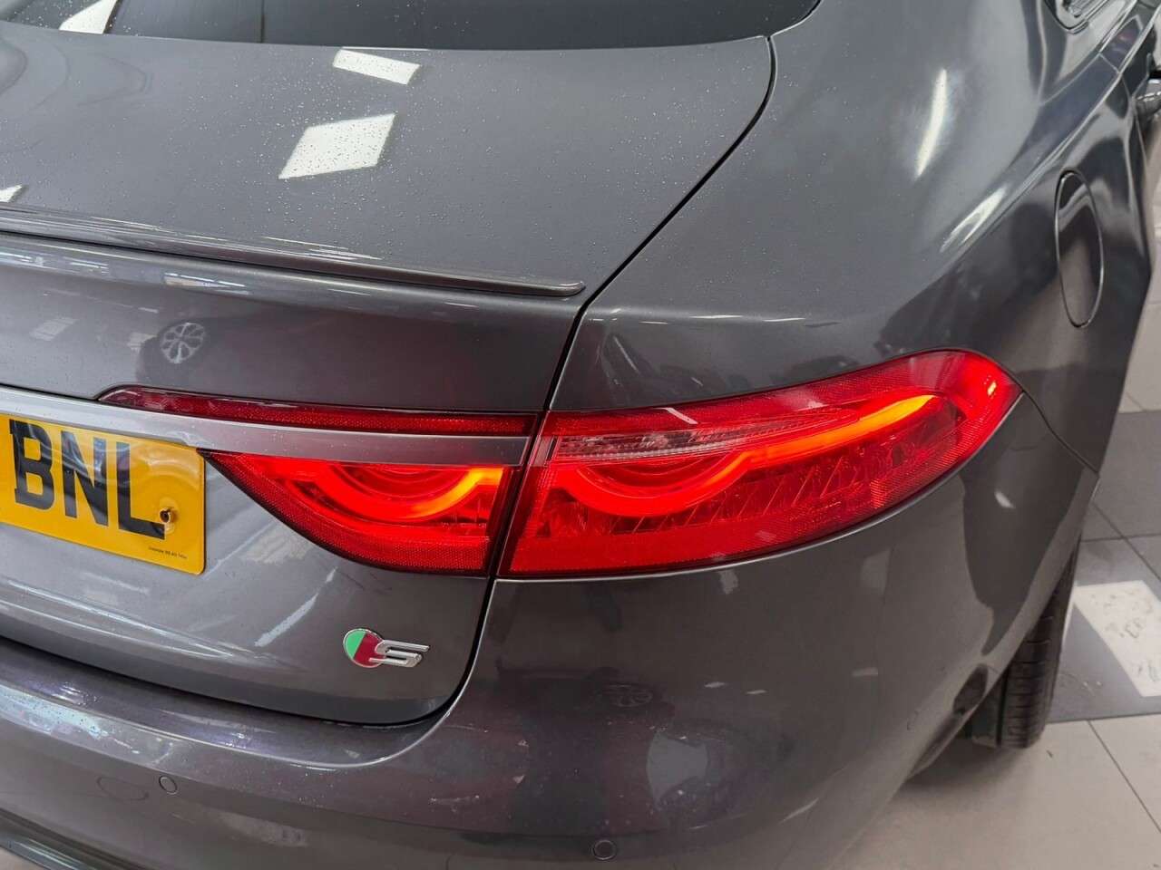 2016 JAGUAR XF 2016 JAGUAR XF