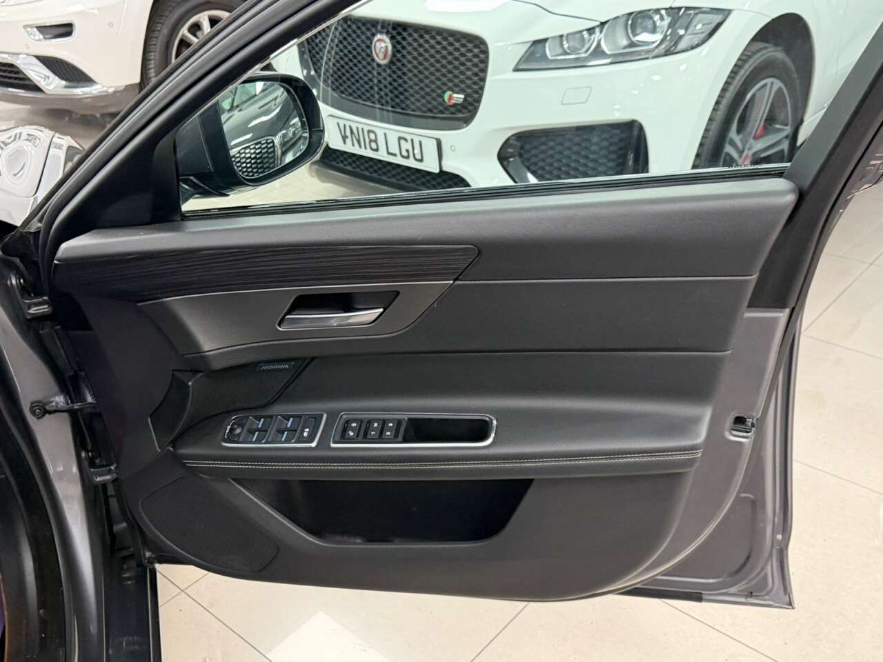 2016 JAGUAR XF 2016 JAGUAR XF