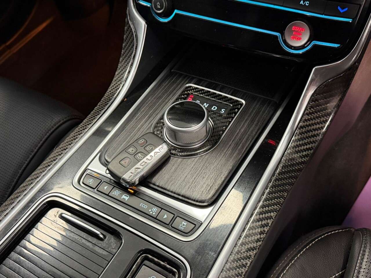 2016 JAGUAR XF 2016 JAGUAR XF