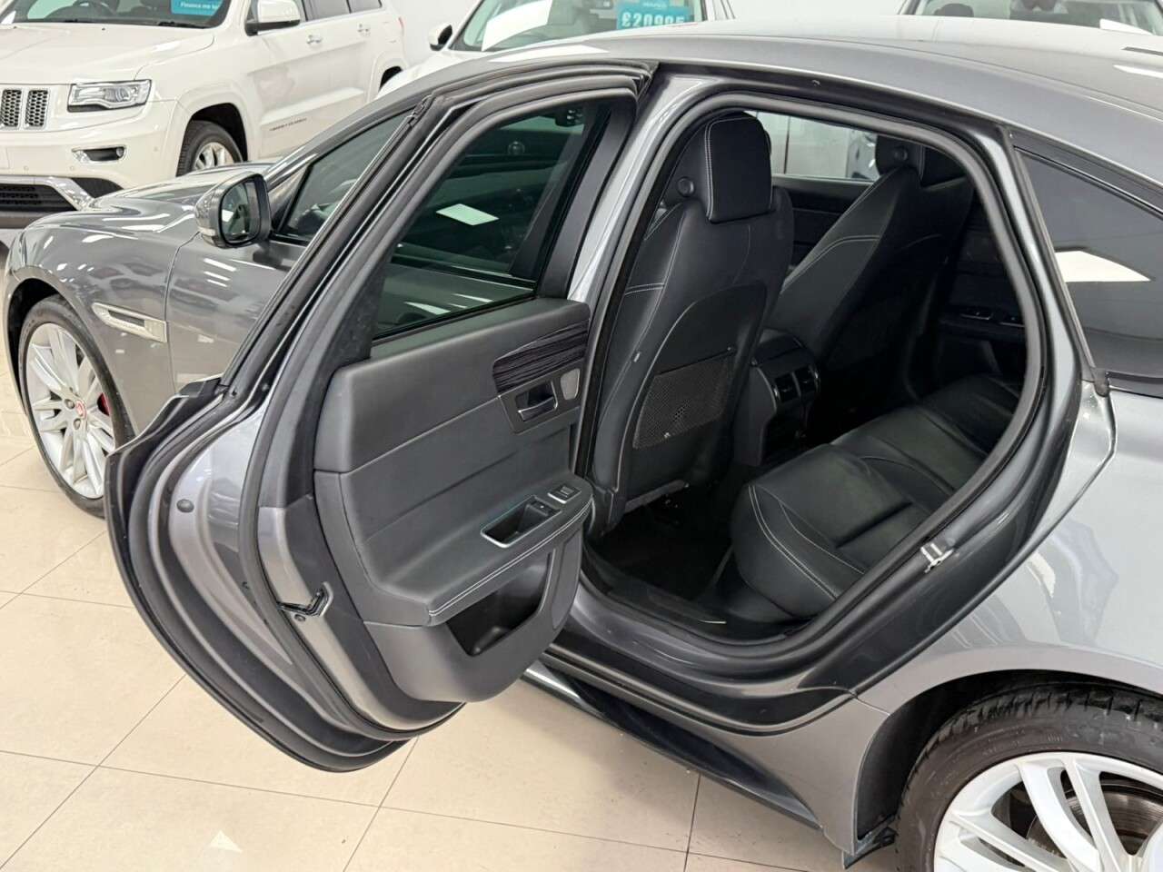 2016 JAGUAR XF 2016 JAGUAR XF