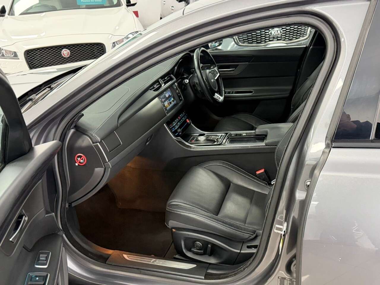 2016 JAGUAR XF 2016 JAGUAR XF