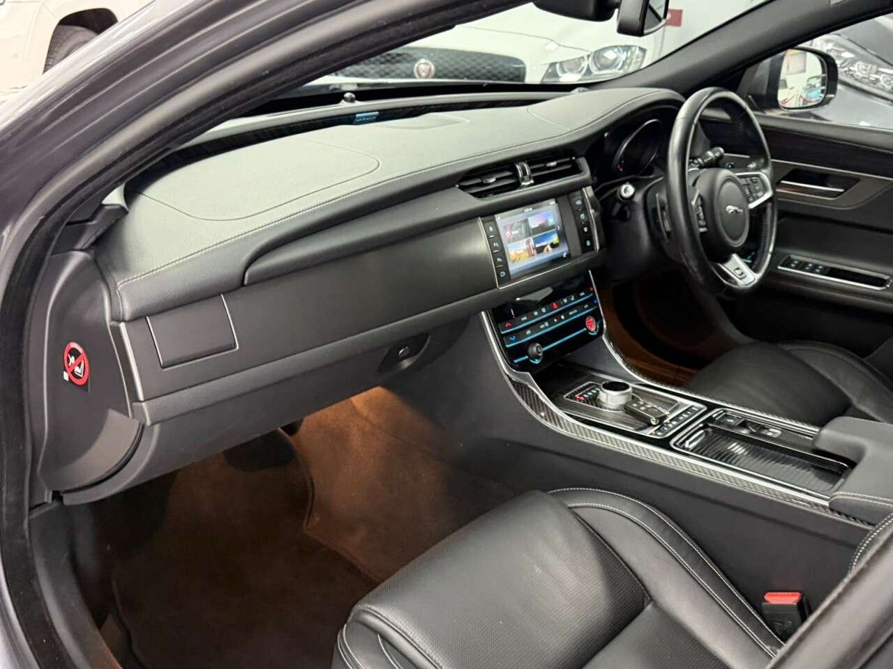 2016 JAGUAR XF 2016 JAGUAR XF