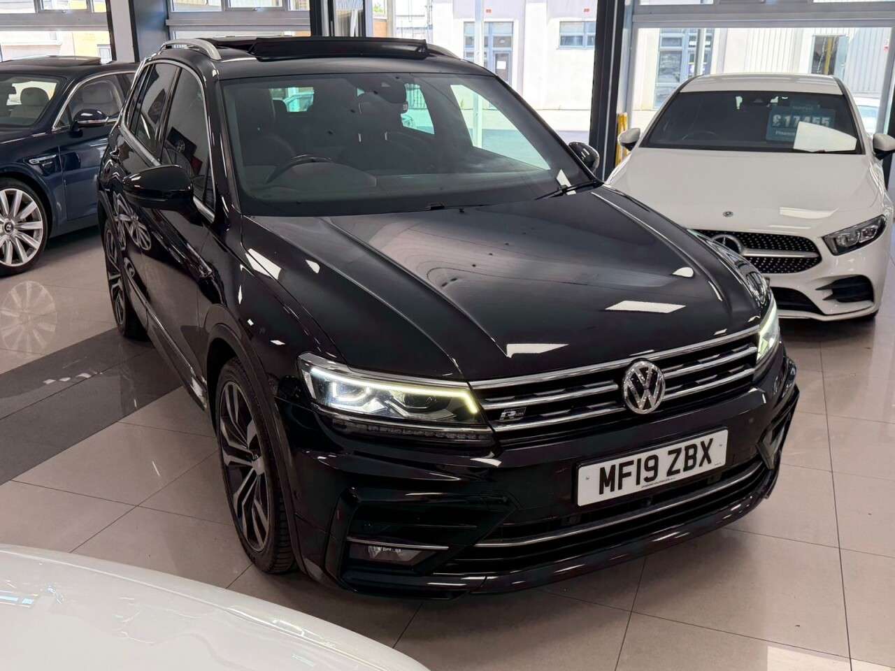 2019 VOLKSWAGEN TIGUAN 2019 VOLKSWAGEN TIGUAN