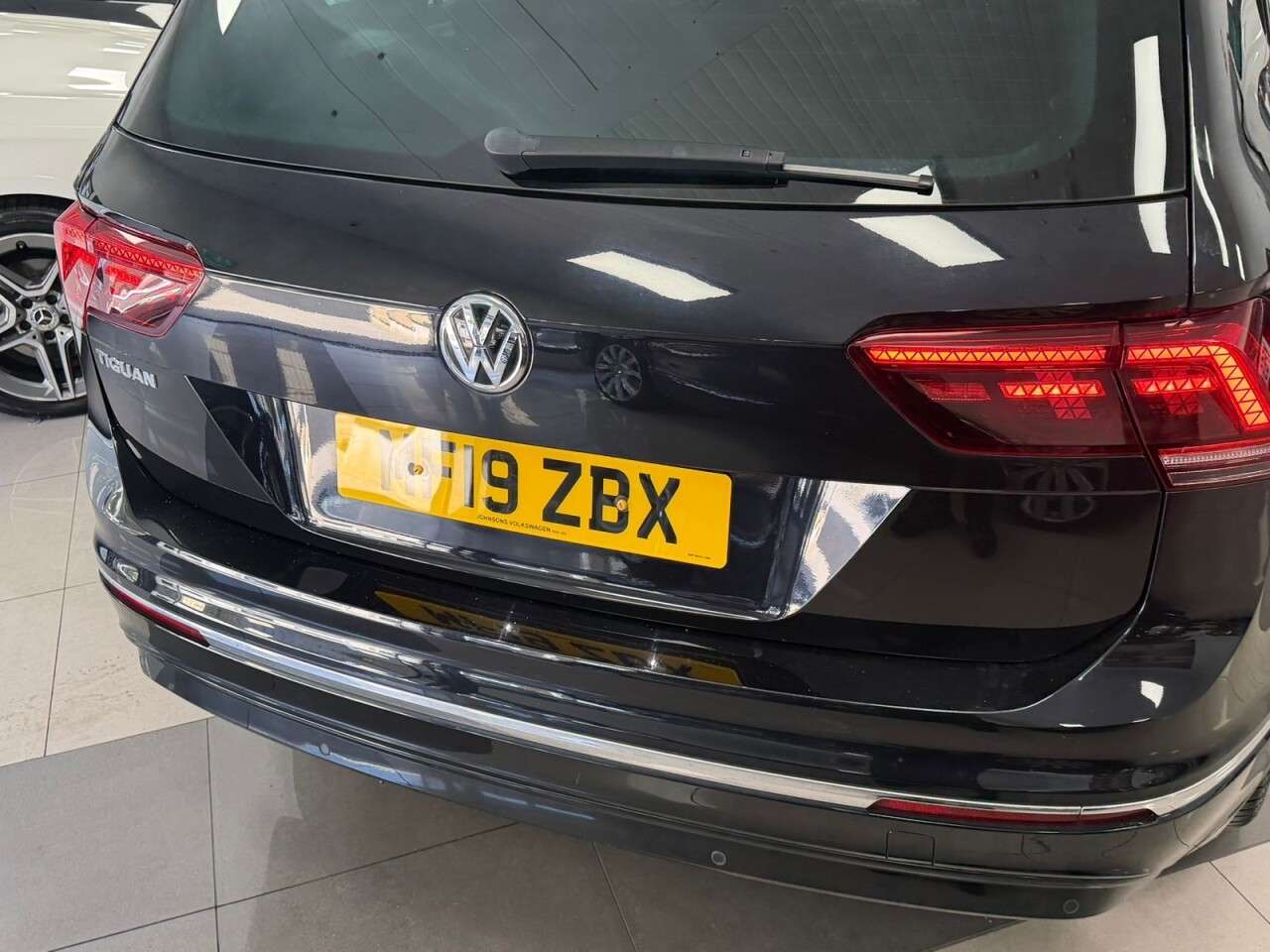 2019 VOLKSWAGEN TIGUAN 2019 VOLKSWAGEN TIGUAN