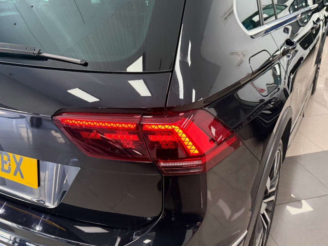 2019 VOLKSWAGEN TIGUAN 2019 VOLKSWAGEN TIGUAN