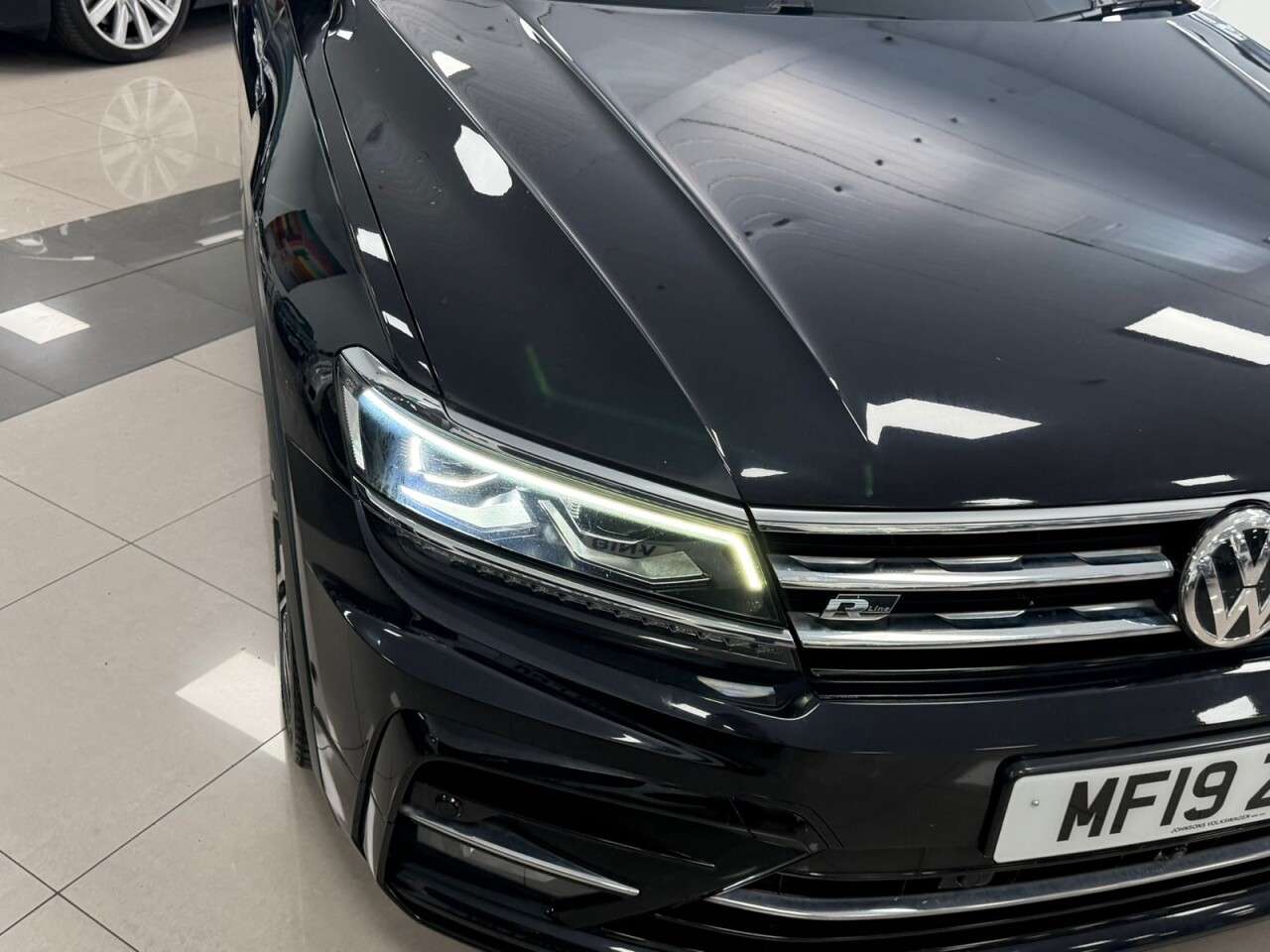 2019 VOLKSWAGEN TIGUAN 2019 VOLKSWAGEN TIGUAN