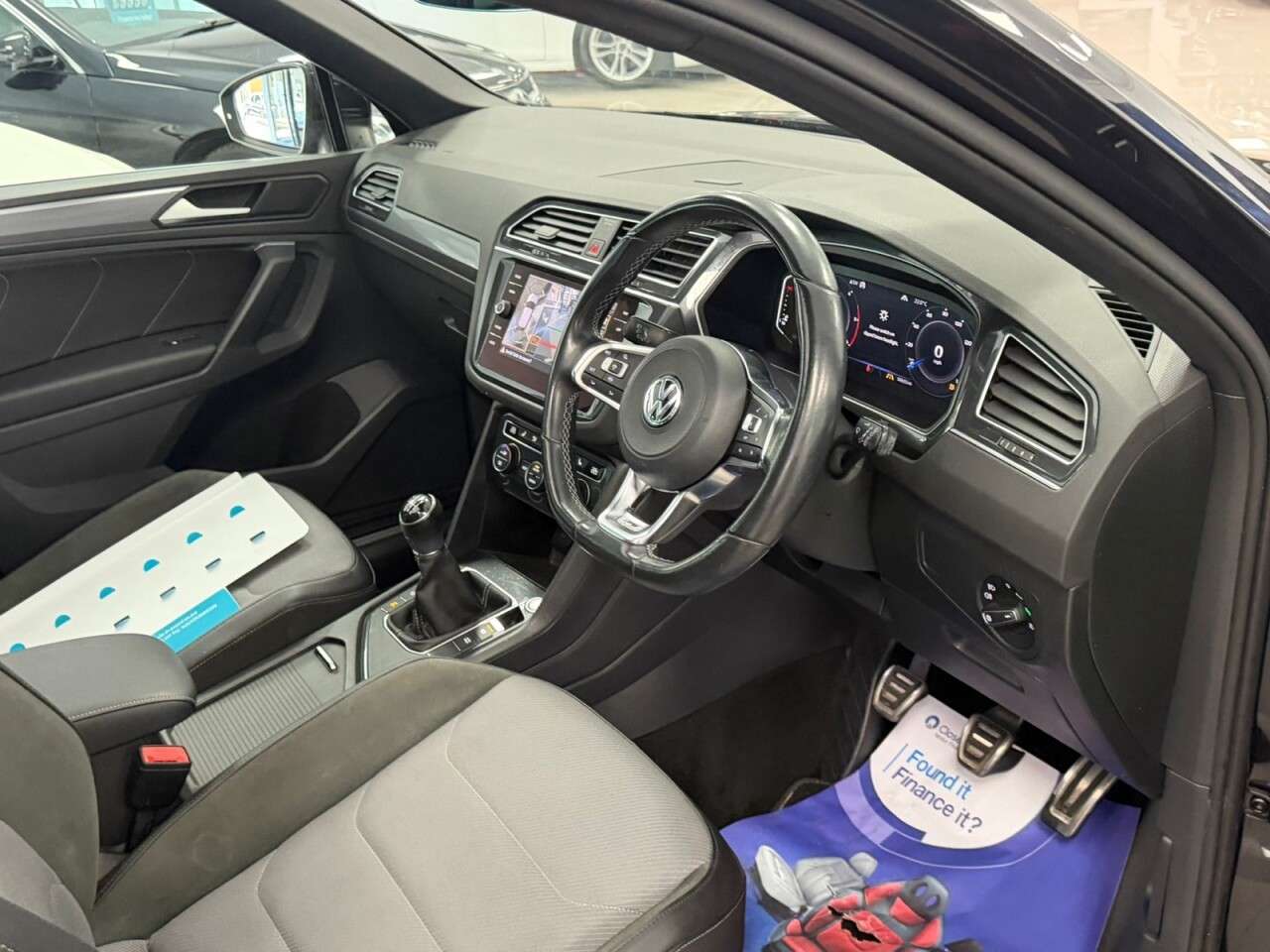2019 VOLKSWAGEN TIGUAN 2019 VOLKSWAGEN TIGUAN
