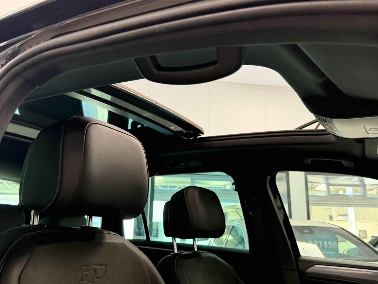 2019 VOLKSWAGEN TIGUAN 2019 VOLKSWAGEN TIGUAN
