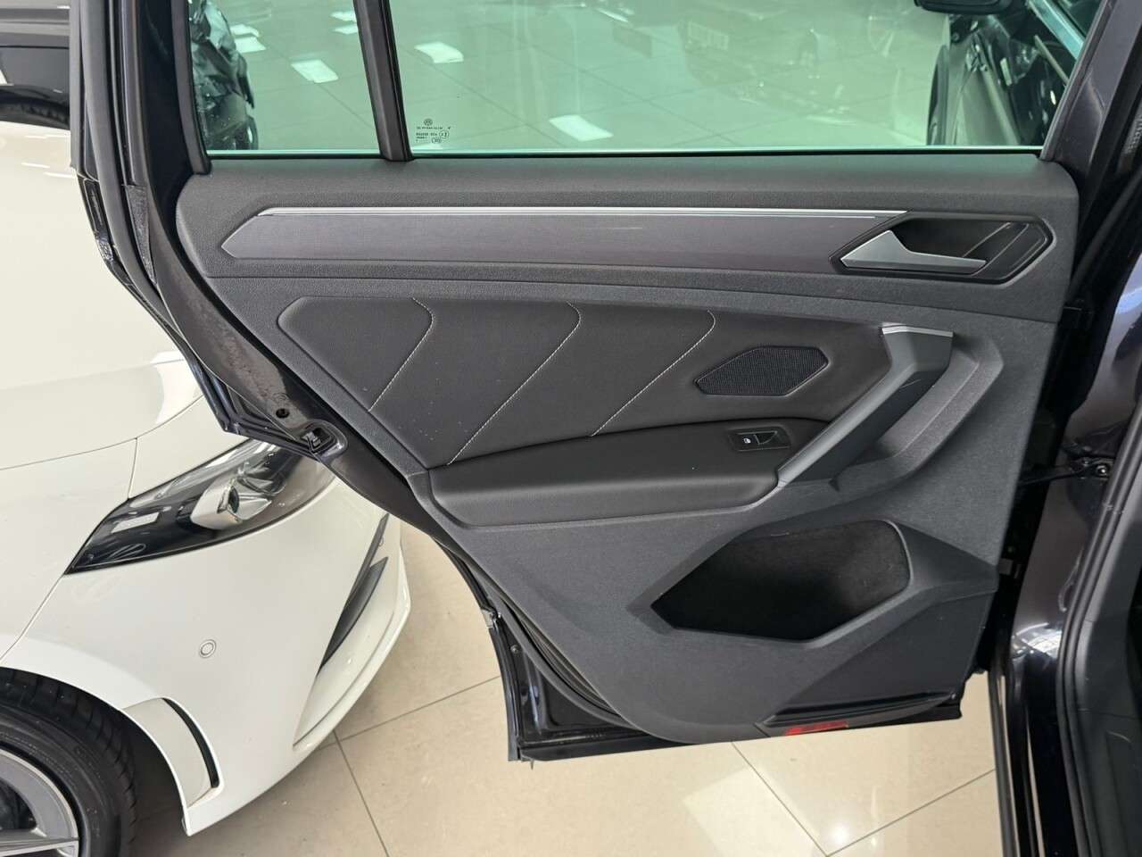 2019 VOLKSWAGEN TIGUAN 2019 VOLKSWAGEN TIGUAN