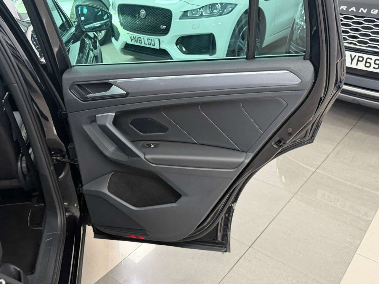 2019 VOLKSWAGEN TIGUAN 2019 VOLKSWAGEN TIGUAN