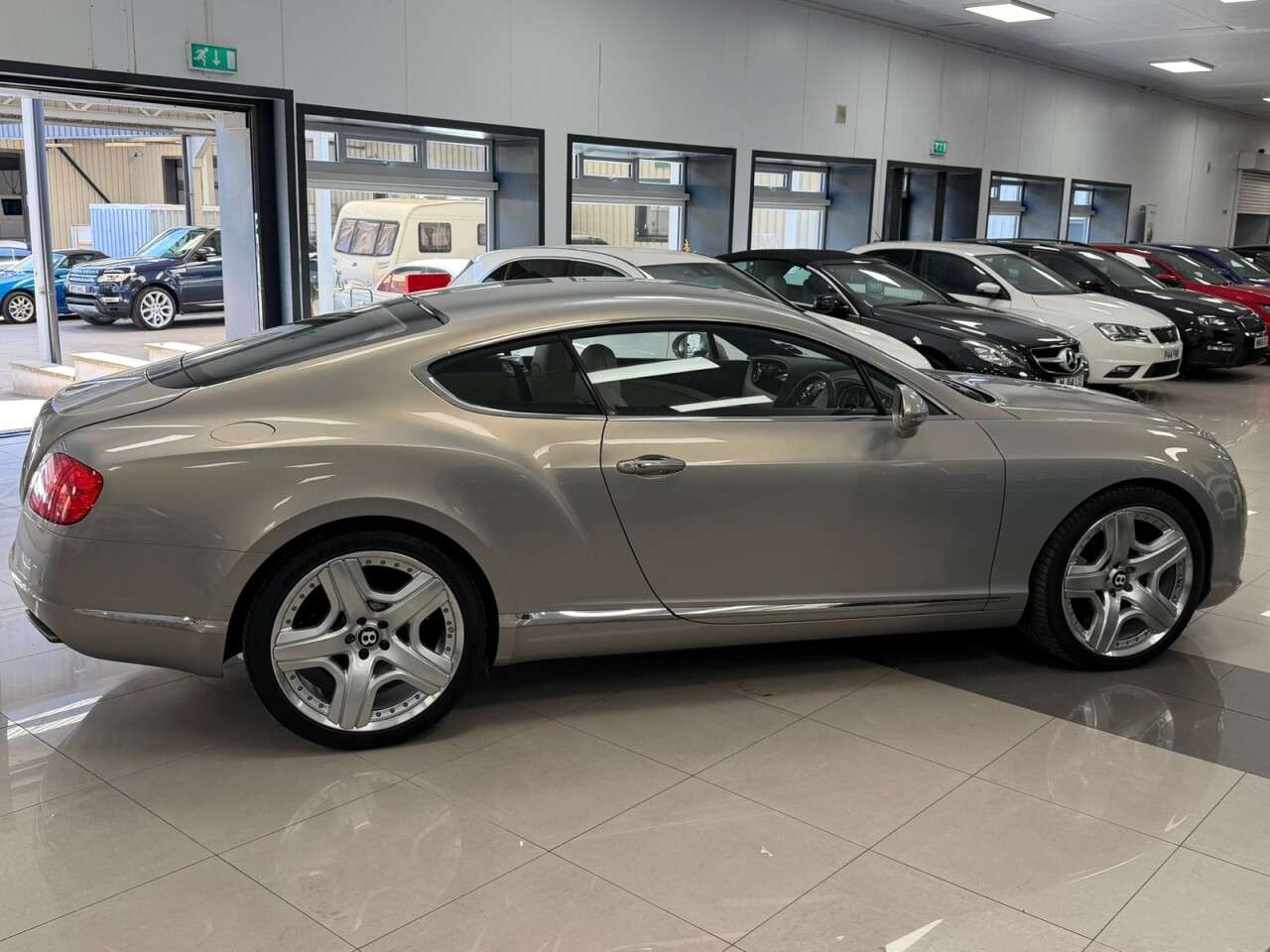 A 2011 BENTLEY CONTINENTAL 6.0 GT Coupe 2dr Petrol Automatic (567 g/km, 567 bhp) STUNNING SPEC + LOW M A 2011 BENTLEY CONTINENTAL 6.0 GT Coupe 2dr Petrol Automatic (567 g/km, 567 bhp) STUNNING SPEC + LOW M