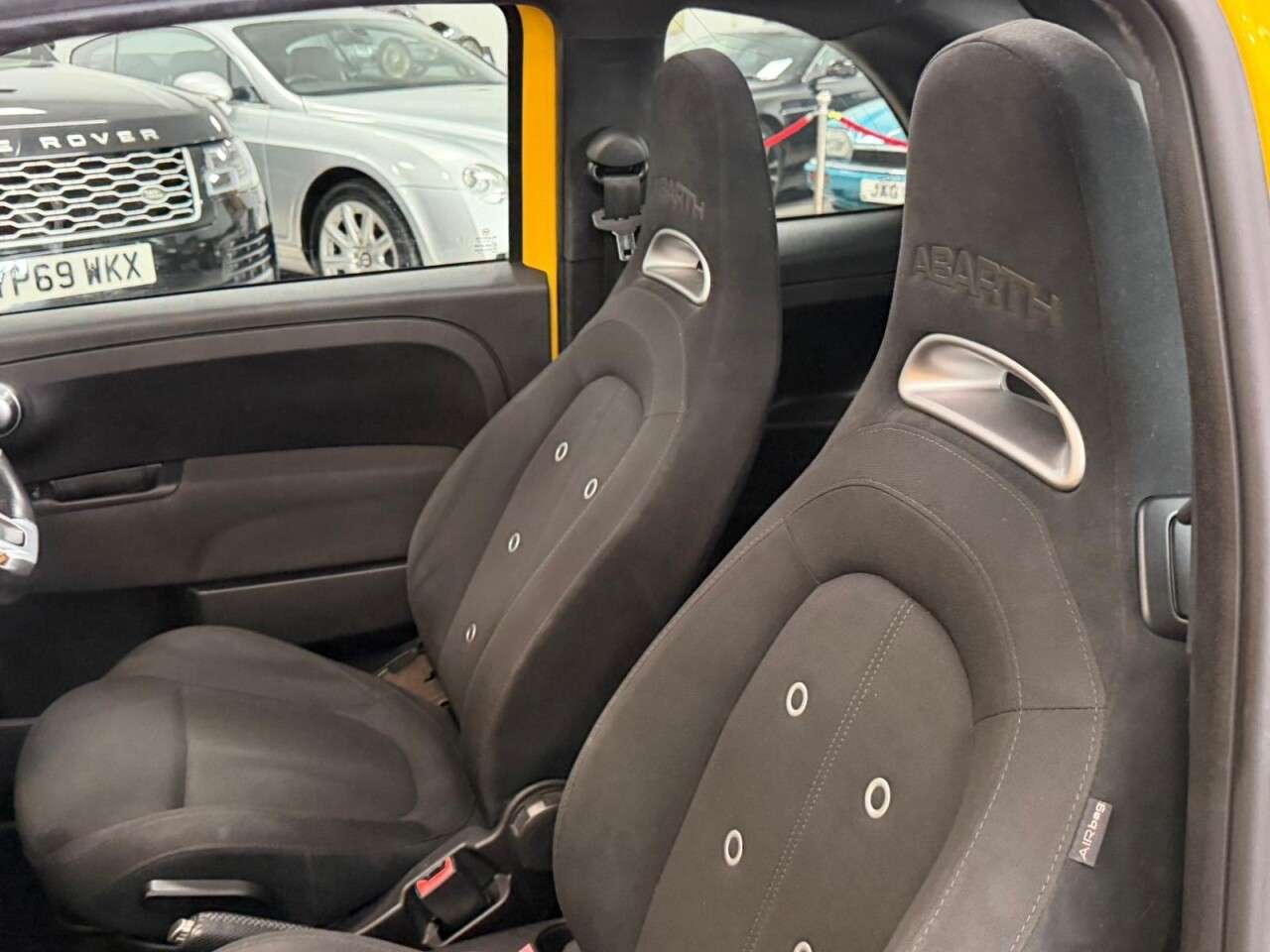2017 ABARTH 595C 2017 ABARTH 595C