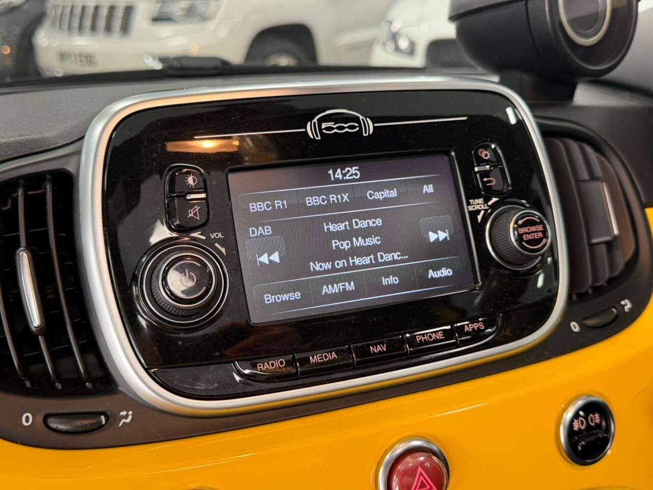 2017 ABARTH 595C 2017 ABARTH 595C