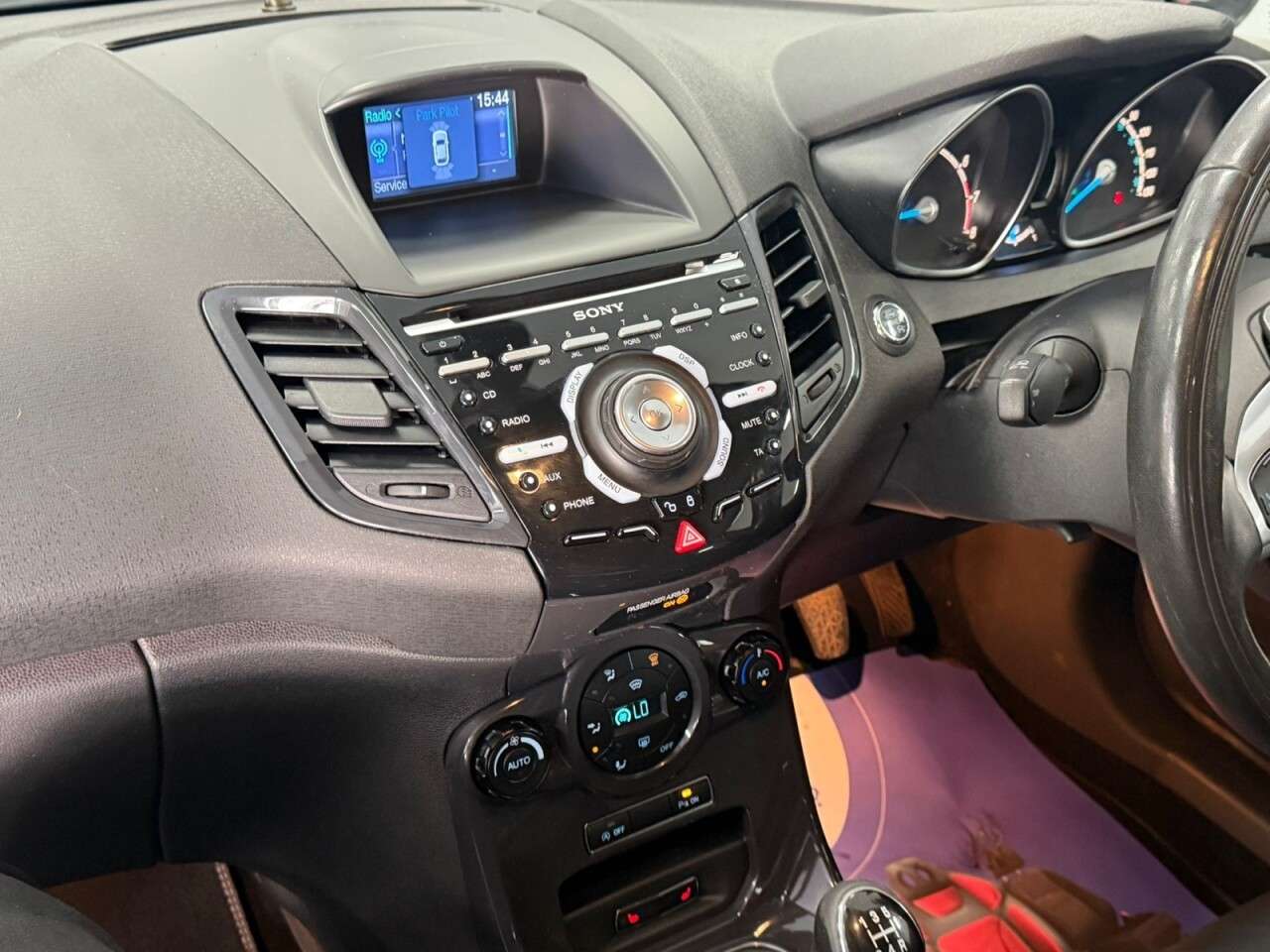 2013 FORD FIESTA 2013 FORD FIESTA
