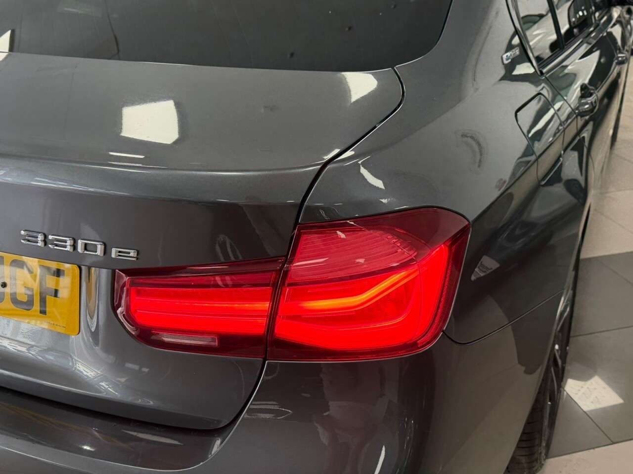 A 2017 BMW 3 SERIES 2.0 330e 7.6kWh M Sport Shadow Edition Saloon 4dr Petrol Plug-in Hybrid Aut A 2017 BMW 3 SERIES 2.0 330e 7.6kWh M Sport Shadow Edition Saloon 4dr Petrol Plug-in Hybrid Aut