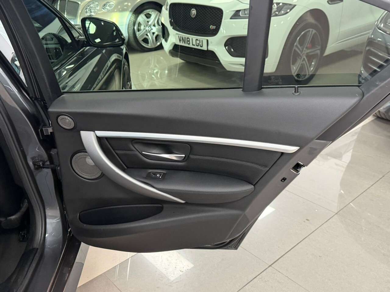 2017 BMW 3 SERIES 2017 BMW 3 SERIES