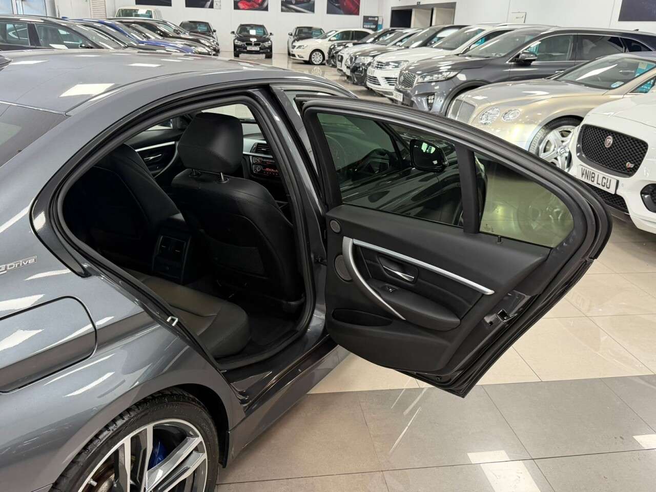 2017 BMW 3 SERIES 2017 BMW 3 SERIES