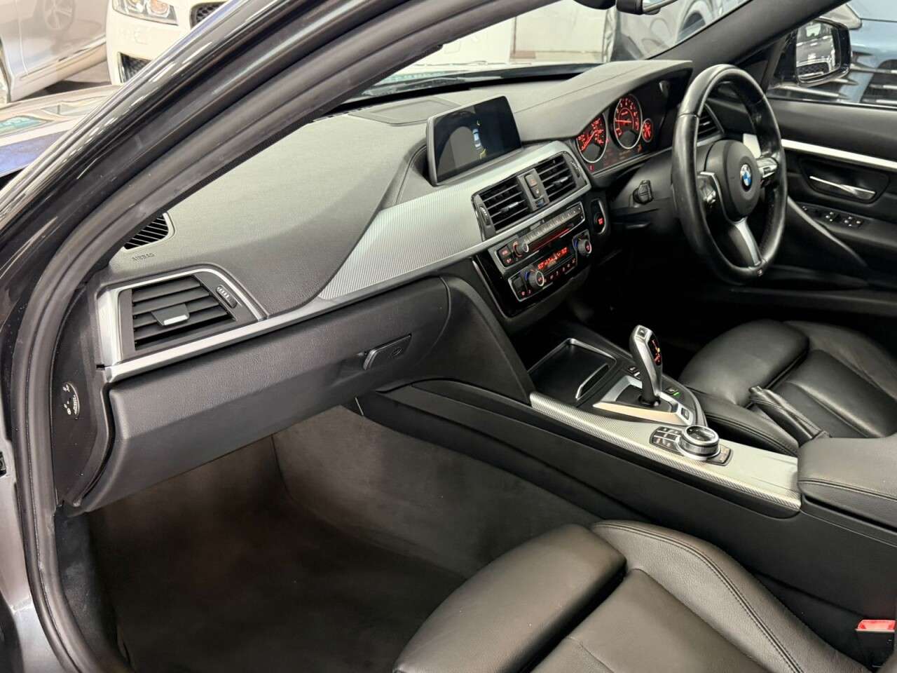 2017 BMW 3 SERIES 2017 BMW 3 SERIES