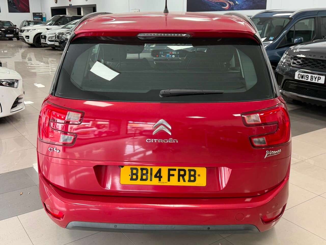 A 2014 CITROEN GRAND C4 PICASSO 1.6 e-HDi Airdream Exclusive MPV 5dr Diesel Manual Euro 5 (s/s) (115 ps) ST A 2014 CITROEN GRAND C4 PICASSO 1.6 e-HDi Airdream Exclusive MPV 5dr Diesel Manual Euro 5 (s/s) (115 ps) ST