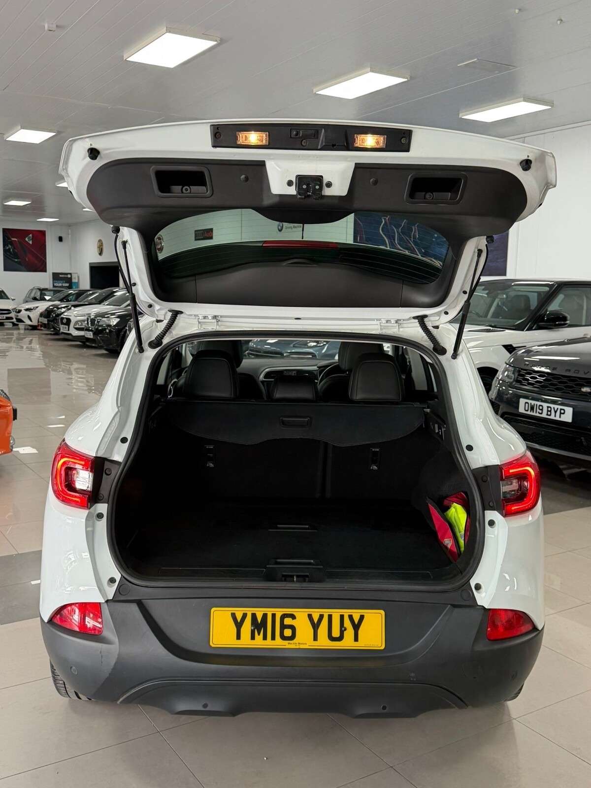 2016 RENAULT KADJAR 2016 RENAULT KADJAR