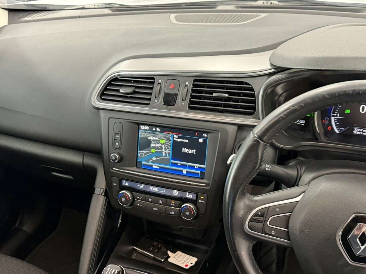2016 RENAULT KADJAR 2016 RENAULT KADJAR