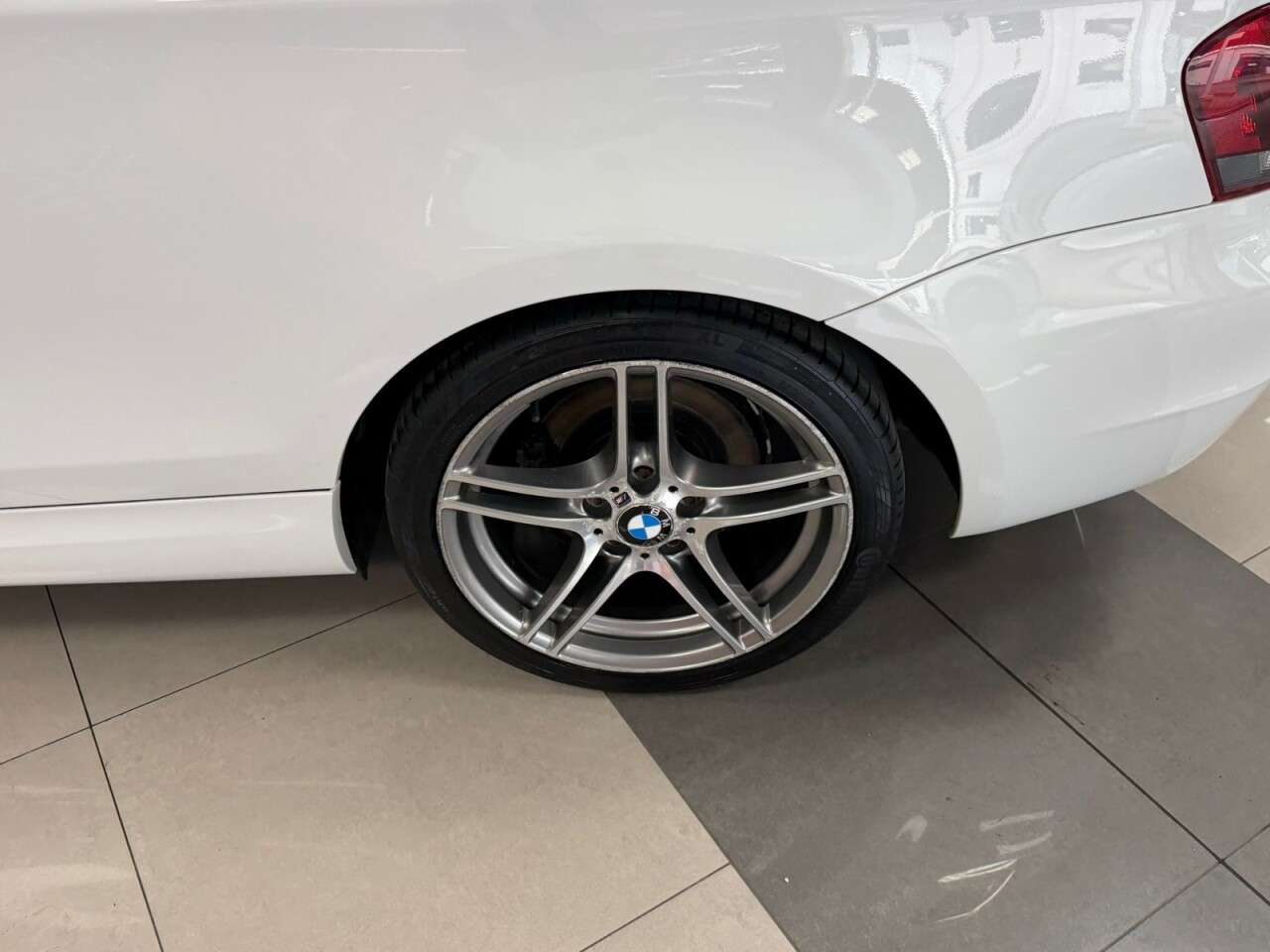 2012 BMW 1 SERIES 2012 BMW 1 SERIES