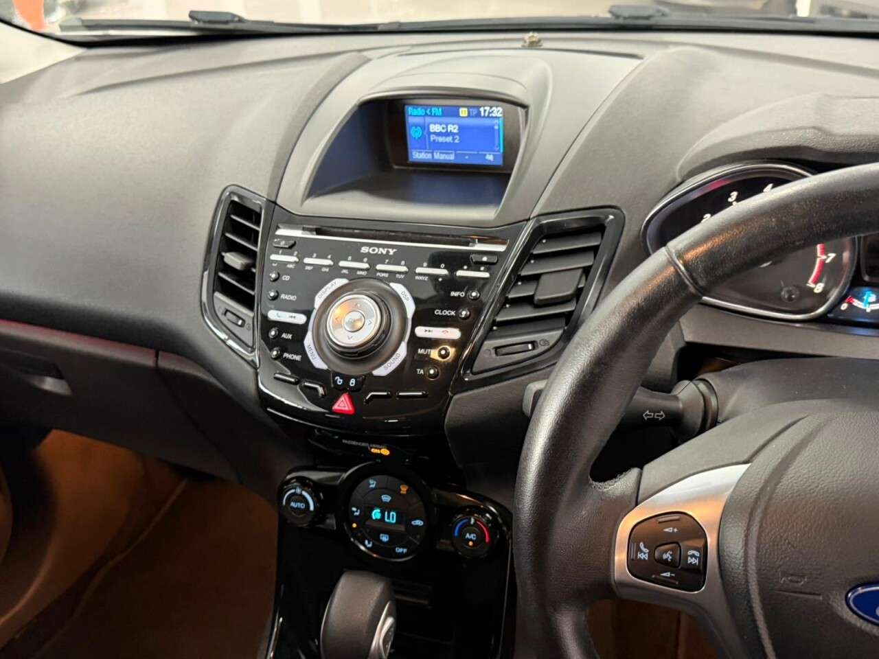 2014 FORD FIESTA 2014 FORD FIESTA
