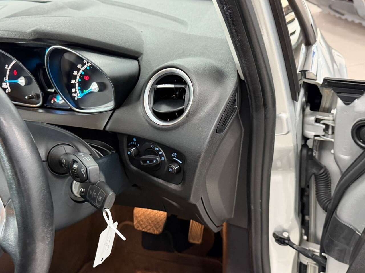2014 FORD FIESTA 2014 FORD FIESTA