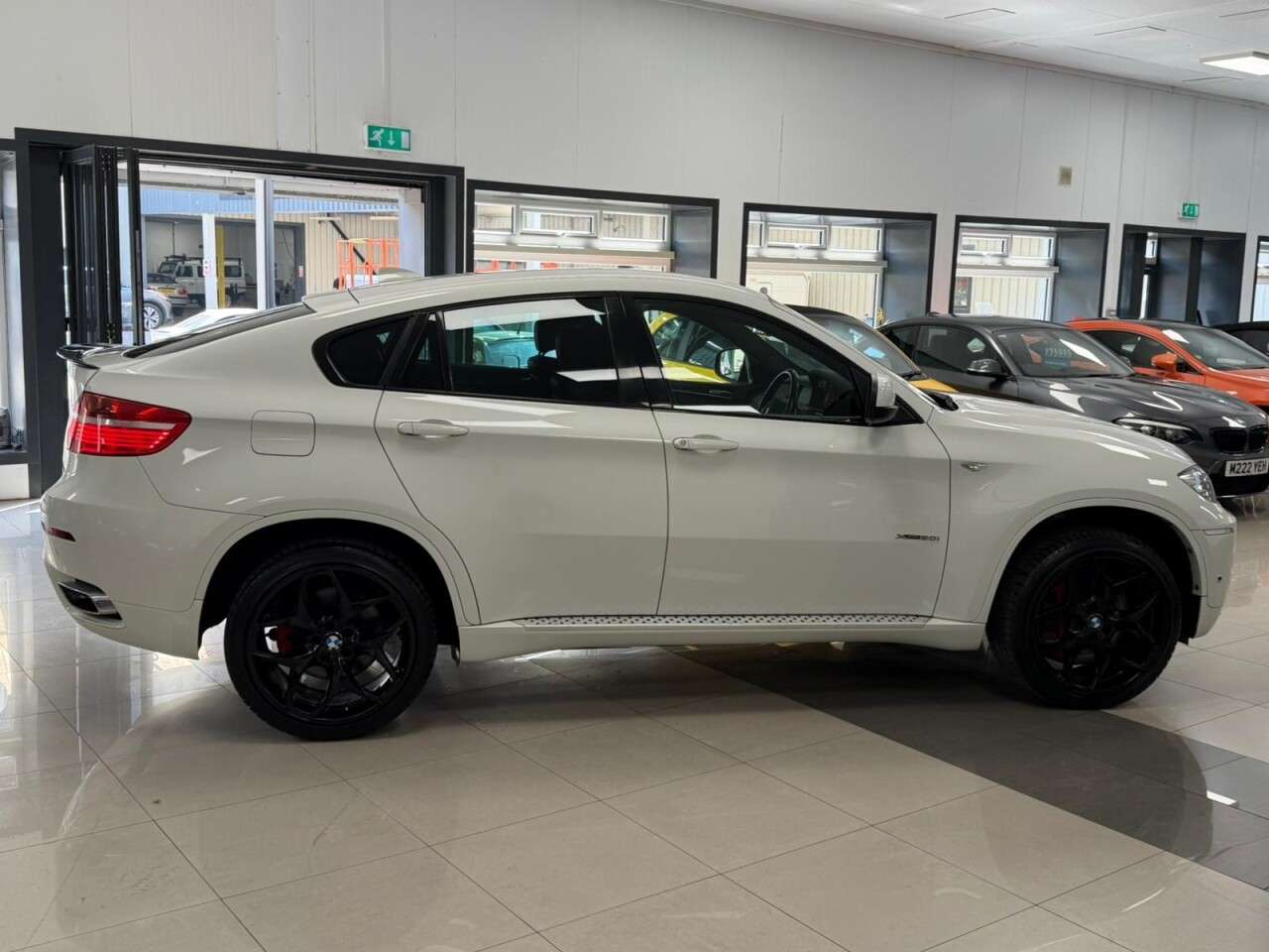 A 2011 BMW X6 4.4 50i V8 SUV 5dr Petrol Steptronic xDrive Euro 5 (408 ps) HIGH SPEC BMW X A 2011 BMW X6 4.4 50i V8 SUV 5dr Petrol Steptronic xDrive Euro 5 (408 ps) HIGH SPEC BMW X