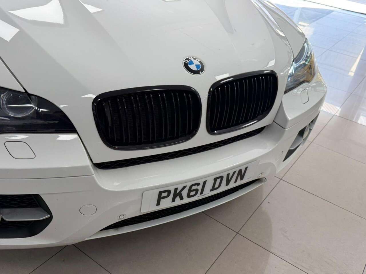 2011 BMW X6 2011 BMW X6