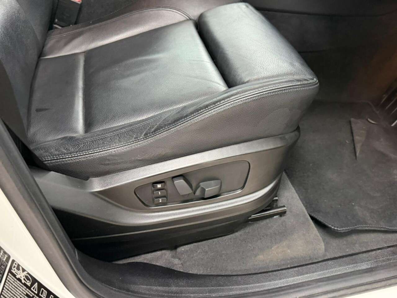 2011 BMW X6 2011 BMW X6