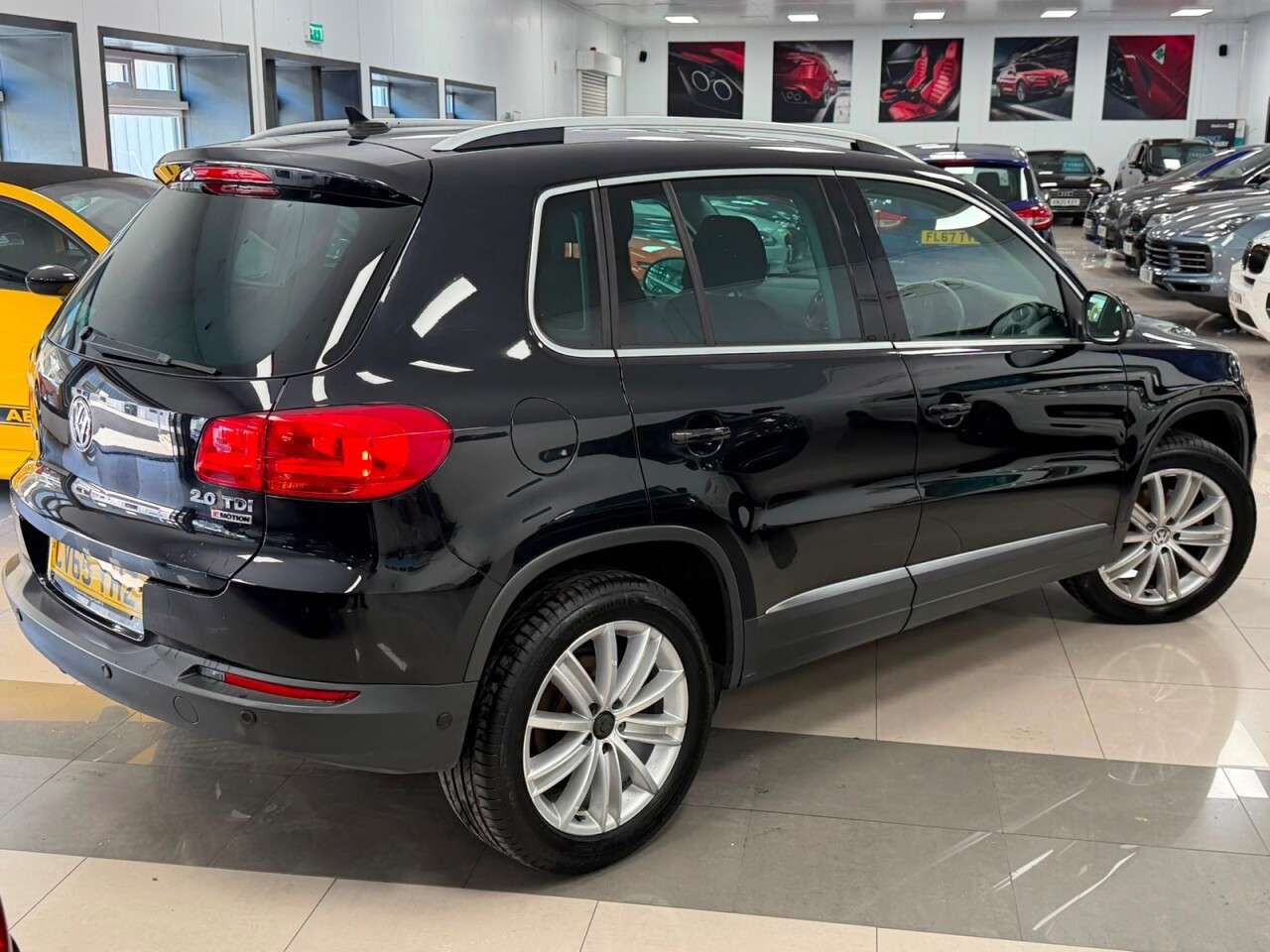 A 2015 VOLKSWAGEN TIGUAN 2.0 TDI BlueMotion Tech Match Edition SUV 5dr Diesel DSG 4WD Euro 6 (s/s) ( A 2015 VOLKSWAGEN TIGUAN 2.0 TDI BlueMotion Tech Match Edition SUV 5dr Diesel DSG 4WD Euro 6 (s/s) (