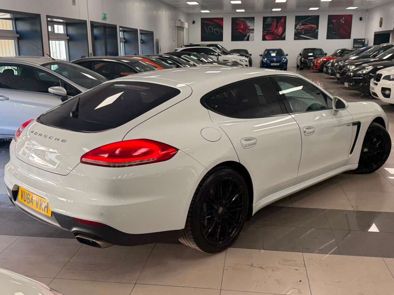2014 PORSCHE PANAMERA 2014 PORSCHE PANAMERA