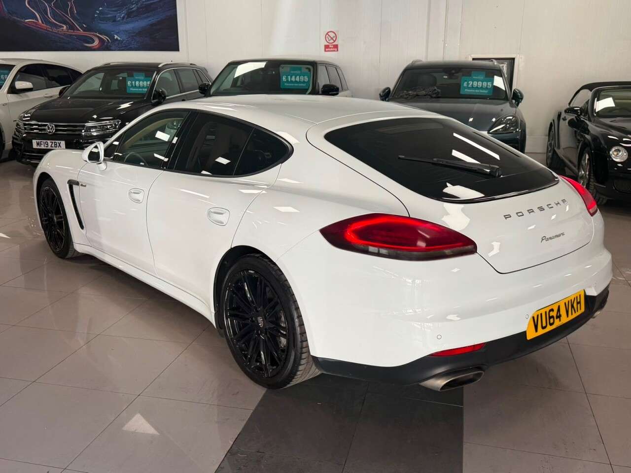 2014 PORSCHE PANAMERA 2014 PORSCHE PANAMERA
