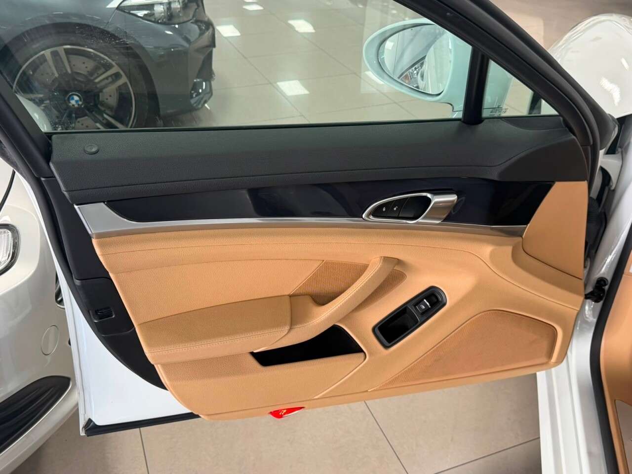 2014 PORSCHE PANAMERA 2014 PORSCHE PANAMERA