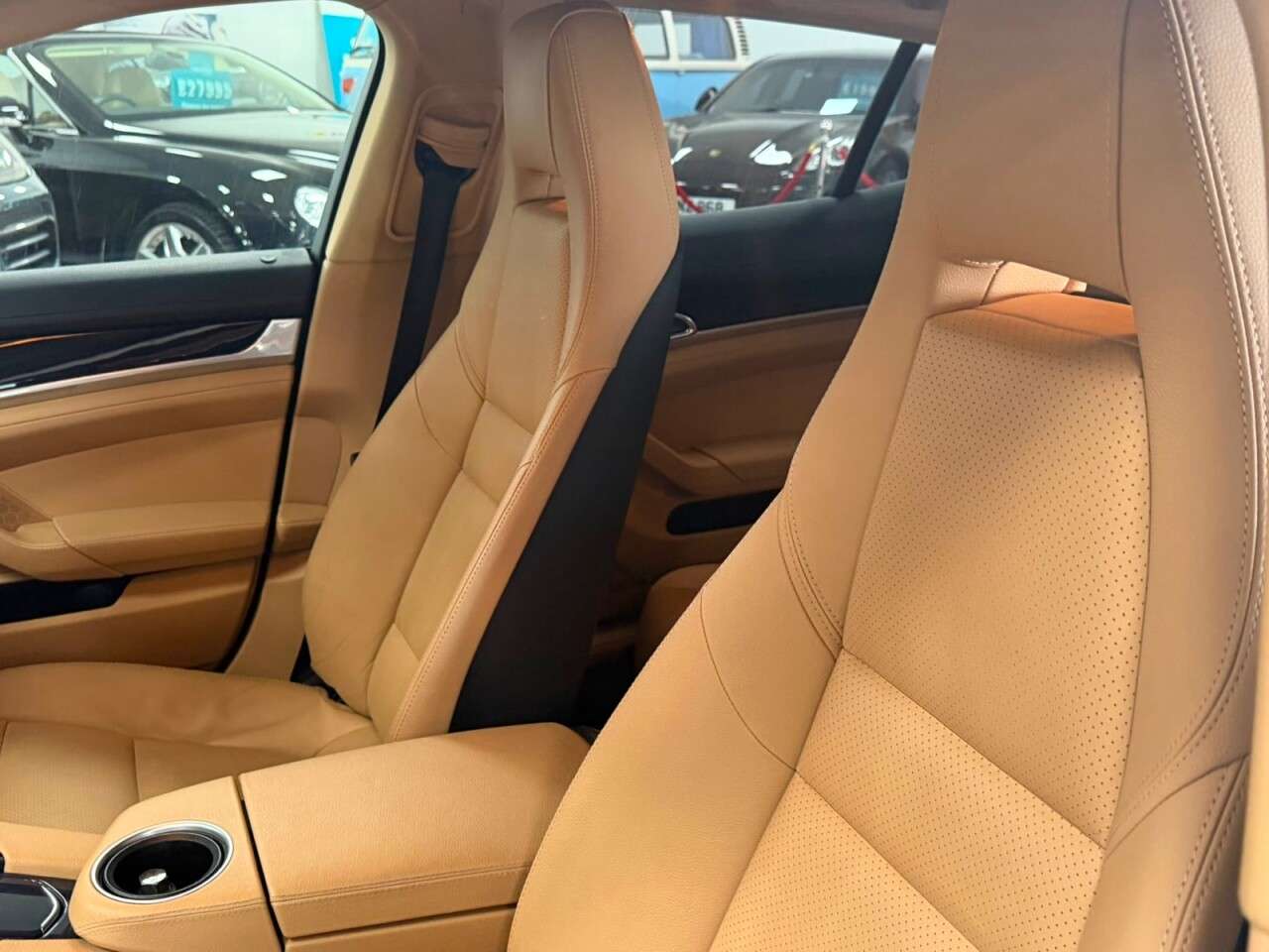 2014 PORSCHE PANAMERA 2014 PORSCHE PANAMERA