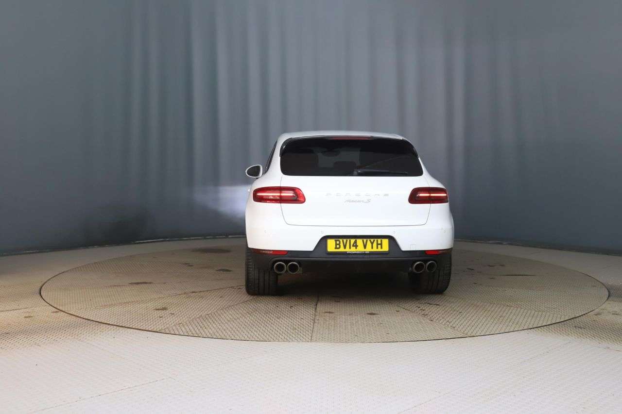 2014 PORSCHE MACAN 2014 PORSCHE MACAN